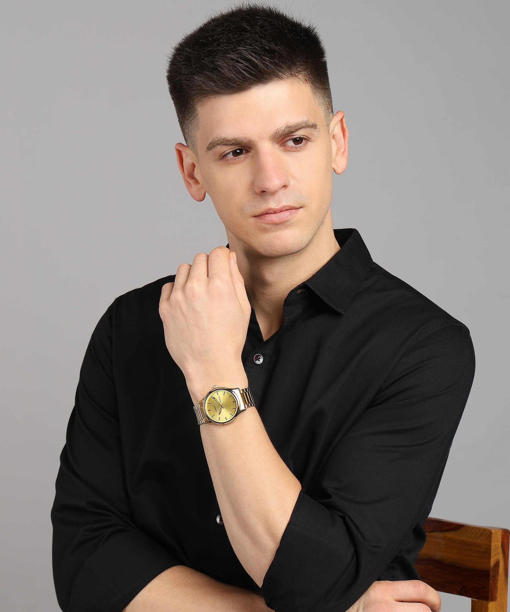 Harbor Gold Day & Date Analog Watch For Men